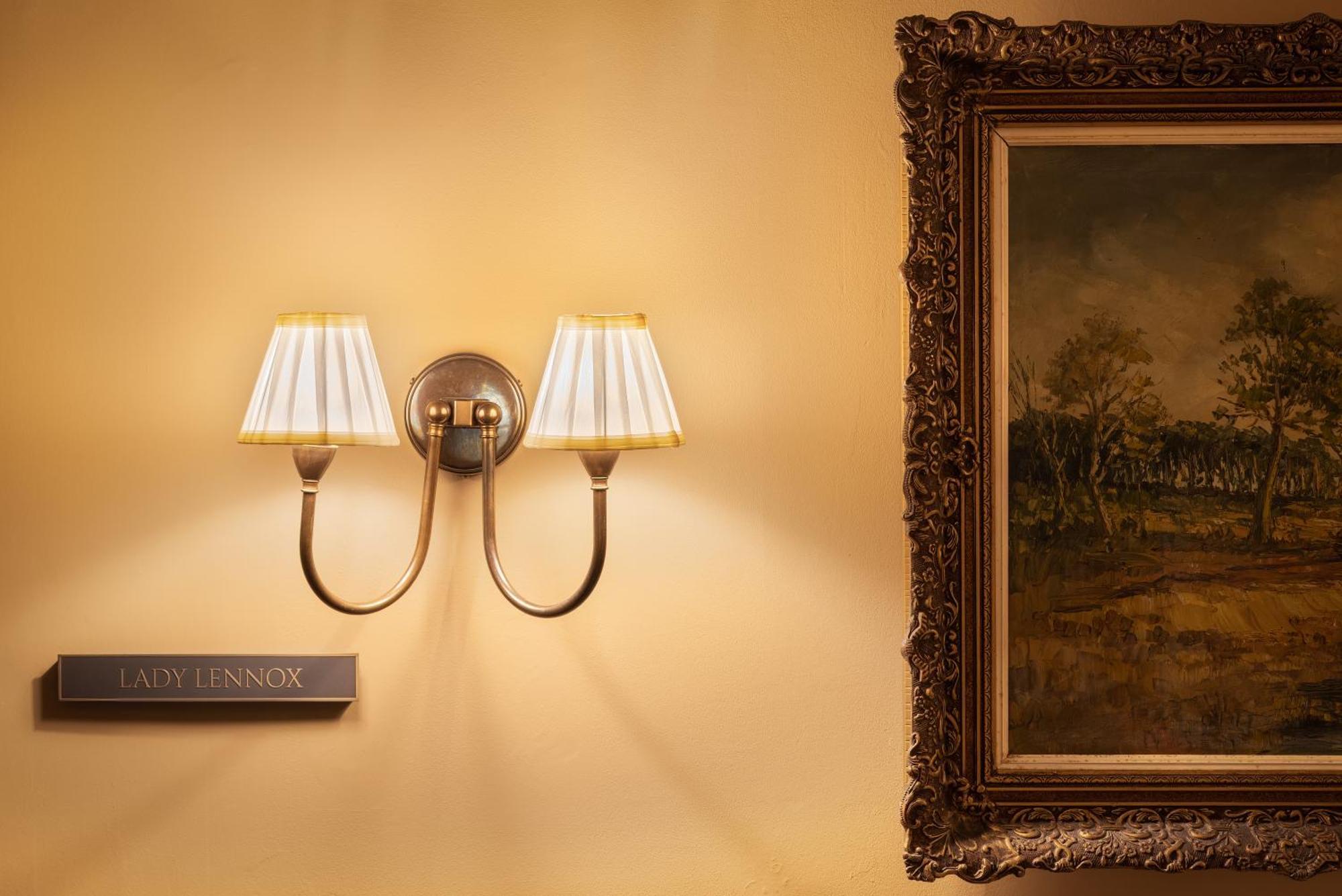 Carton House A Fairmont Managed Hotel Maynooth Zewnętrze zdjęcie A wall light